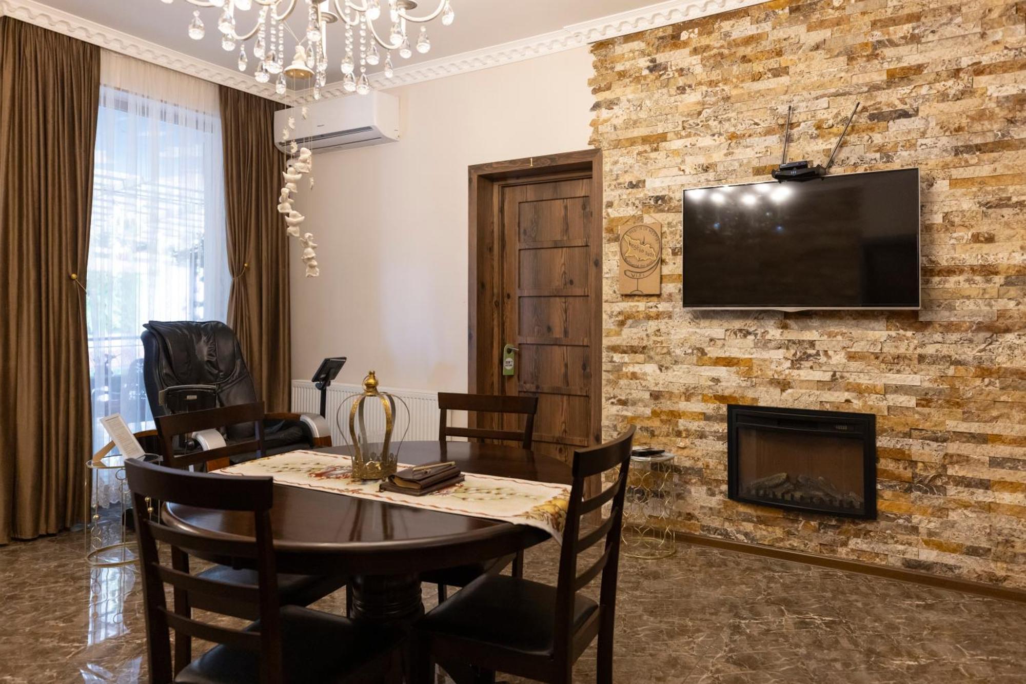Hestia Boutique Hotel Gori Exterior foto